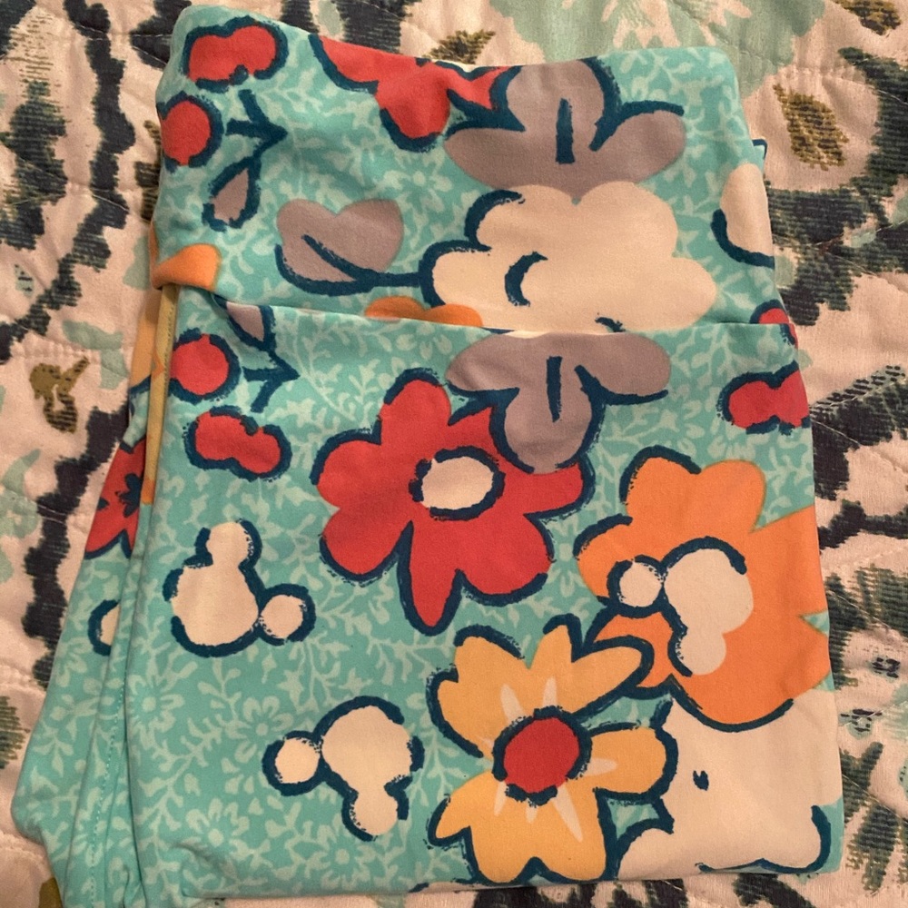 LuLaRoe OS Disney Mickey Leggings